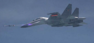 Air-to-air missile Astra successfully tested from Su-30 MKI jet