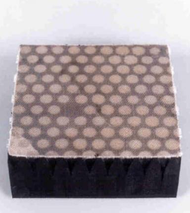 Vibro-acoustic rubber tile
