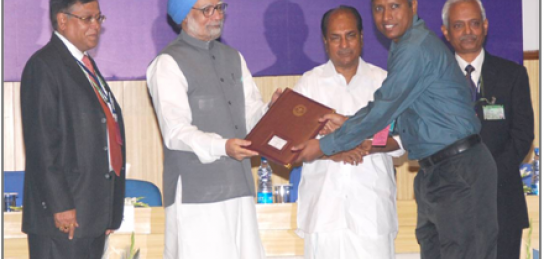 Dr. N Rajesh Pillai received Scientist of the year award 2009