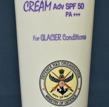 व्यक्तिगत सुरक्षा के लिए उच्च एसपीएफ़ सनस्क्रीन क्रीम