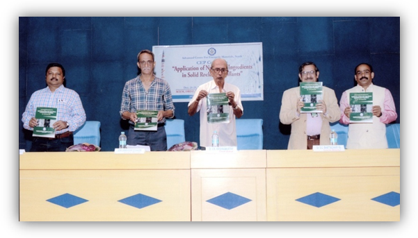 Dr V N Krishnamurthy, Chief Guest of CEP Inauguration Ceremony releasing the course compendium